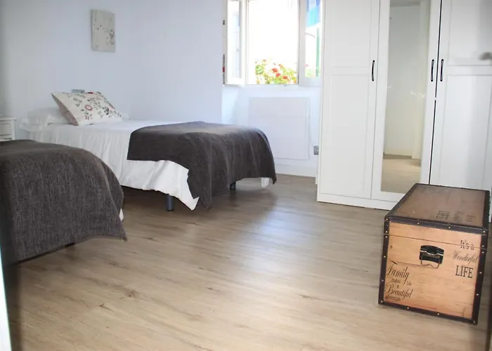 Rural Zuri Apartment