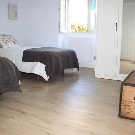 Rural Zuri Appartement